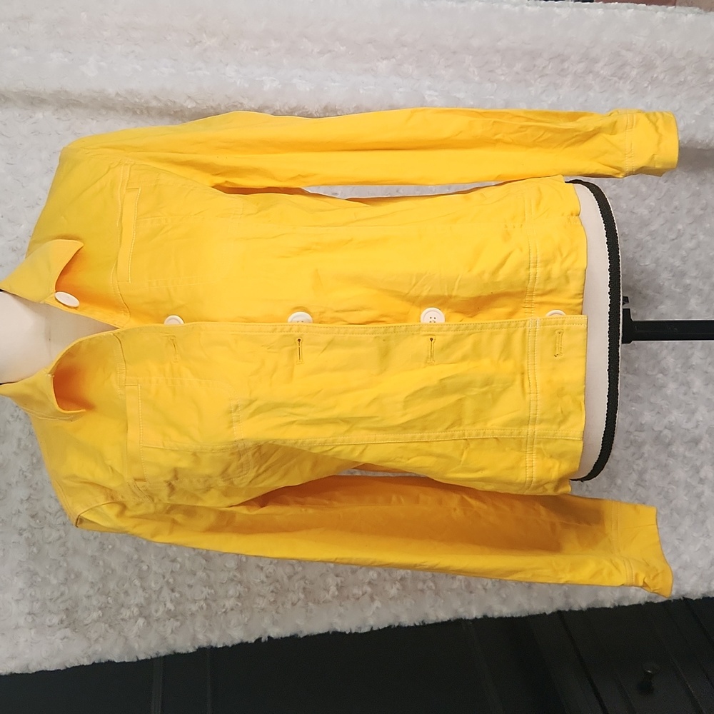 Yellow Jacket